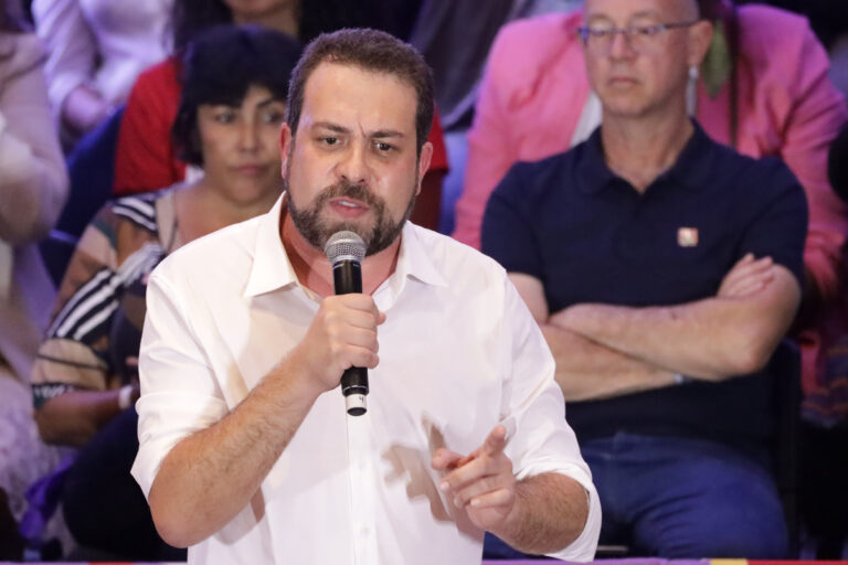 Boulos: “Nunes se comporta como um bolsonarista envergonhado”
