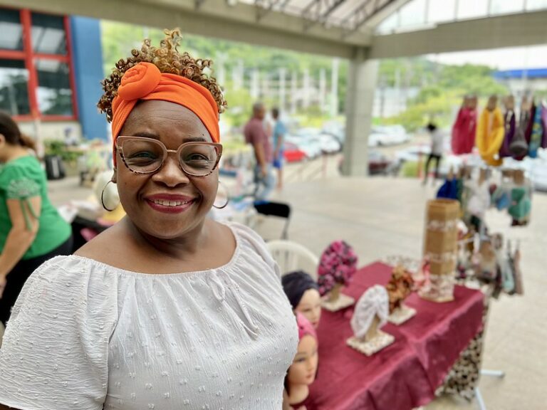 Guarujá realiza 3ª Feira Criativa para estimular o afroempreendedorismo