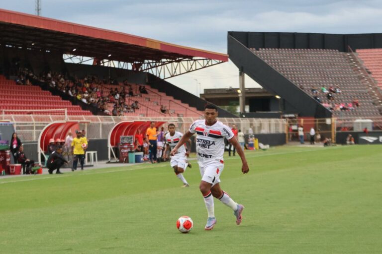 Botafogo fica no empate em Itu e sai da zona de classificação 