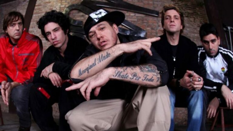 Filho de Chorão processa ex-integrantes da banda Charlie Brown Jr.