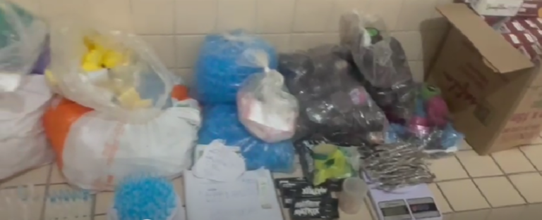 Traficante tenta dispensar sacola com drogas mas é preso em São Vicente