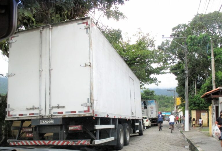 Prefeitura de Ilhabela amplia restrição de caminhões no Carnaval