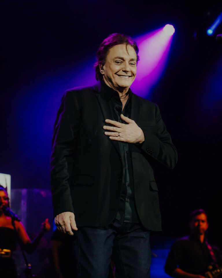 Fábio Jr. faz apresentação na região para celebrar o mês da mulher