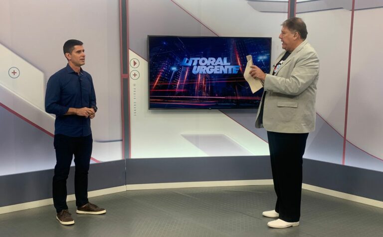 Prefeito de Itanhaém Tiago Cervantes visita estúdios da TV Thathi Band Litoral