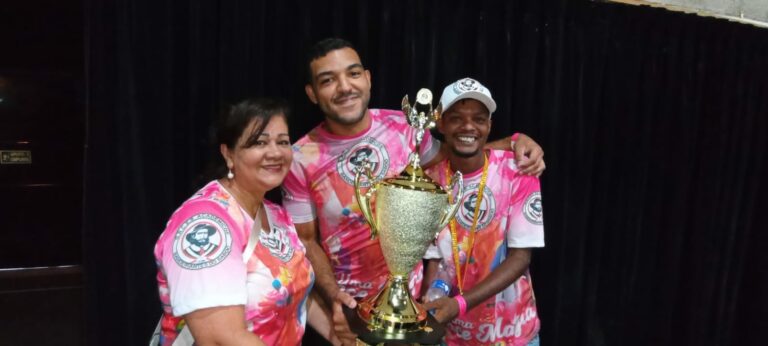 Bandeirantes do Saboó é campeã do Grupo de Acesso do Carnaval Santista e volta ao Grupo Especial