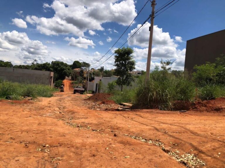 Prefeitura de Araçatuba autoriza pavimentação de trechos de ruas no bairro Nova Iorque