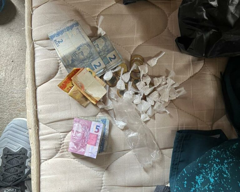 Homem é flagrado vendendo drogas no Litoral e acaba preso; VÍDEO