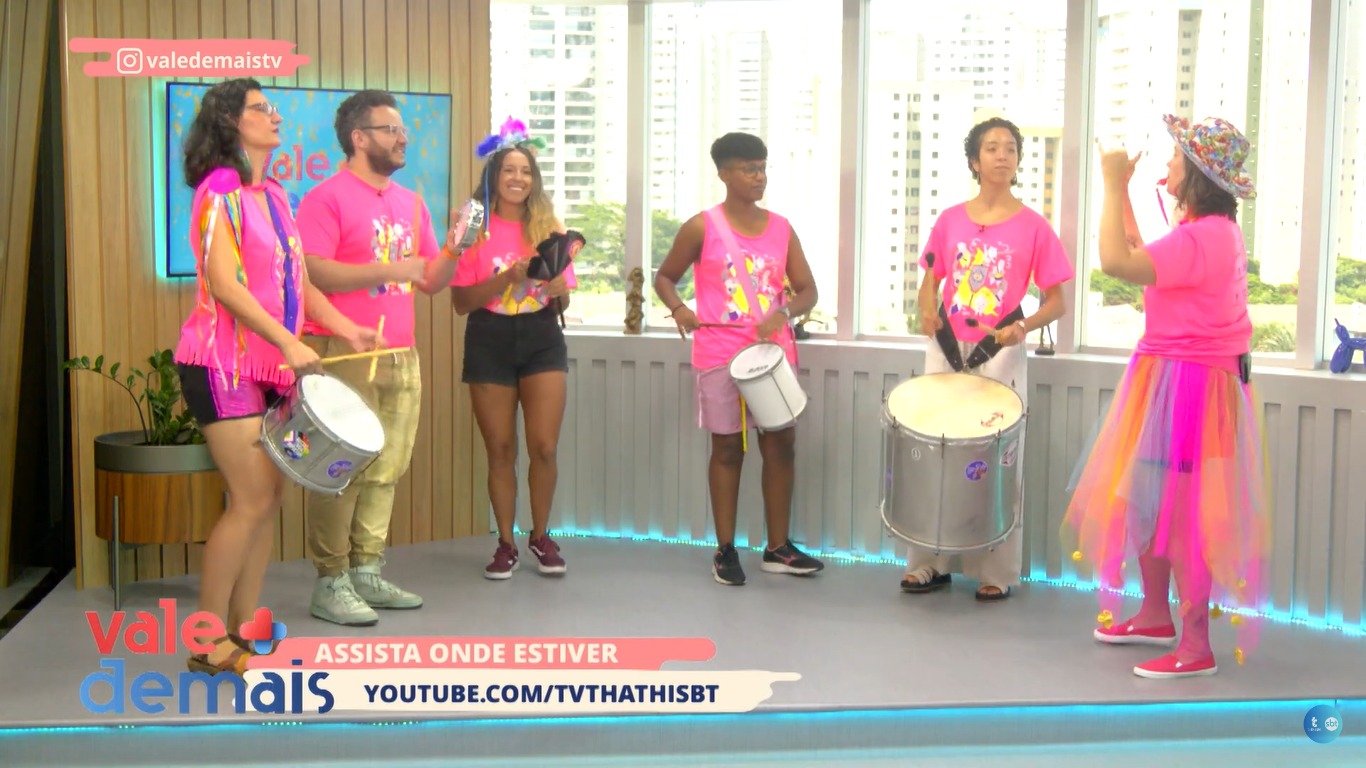 Bloco Capivara Neon agita Carnaval em São José e Jacareí