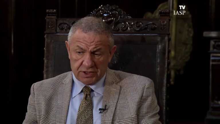 Câmara de Ribeirão homenageia desembargador em cerimônia na Arena Nicnet