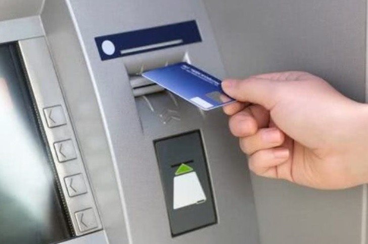 Mulher tem R$ 10 mil sacados após cair em golpe em caixa eletrônico em Araçatuba
