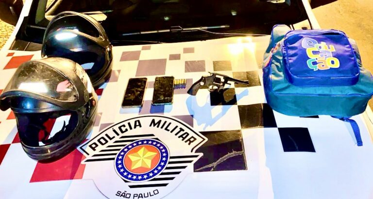 Celular rastreado: perseguição termina com dois homens presos por roubo