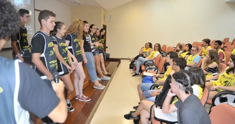 USP Ribeirão recebe mais de 1,3 mil calouros nesta segunda-feira (26)