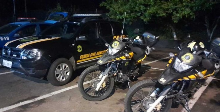 Ao buscar a namorada na casa da sogra, jovem de 24 anos é detido por descumprimento de medida protetiva