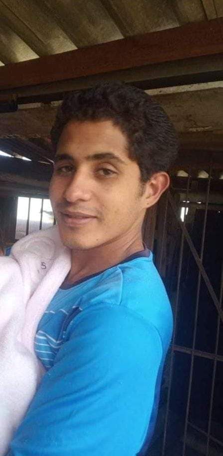 Avós buscam por jovem desaparecido há mais de 20 dias