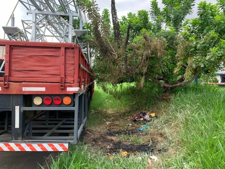 Corpo carbonizado é encontrado com perfurações em parque de diversões no interior de SP