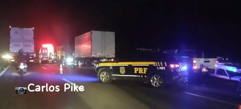 acidente entre carro e moto jacareí