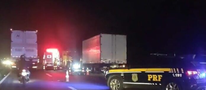 acidente entre carro e moto jacareí acidente entre carro e moto jacareí