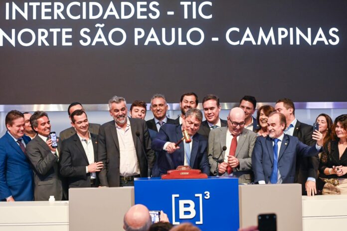 Consórcio C2 Mobilidade vai operar trem intercidades Consórcio C2 Mobilidade vai operar trem intercidades