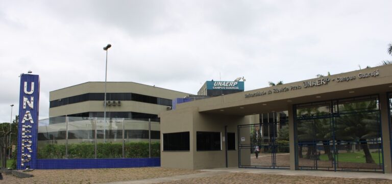 Unaerp promove curso inovador para viabilizar a fabricação de mãos robóticas