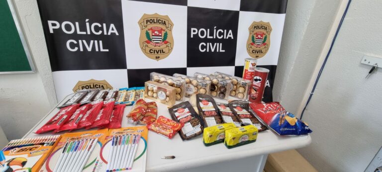 Trio é preso em flagrante após furto de supermercado no Centro de Santos