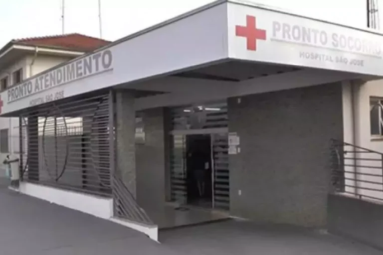 Adolescente sobrevive a disparos, vai para o hospital e atirador tenta atacar novamente para ‘terminar o serviço’