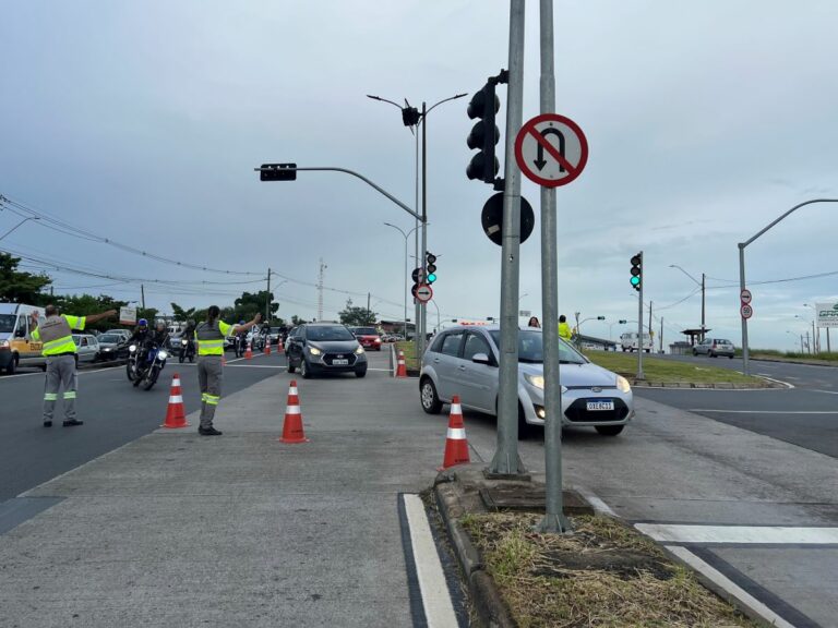 A intervenção será no sentido Centro - bairro, na faixa direita; e tem duração estimada em 60 dias