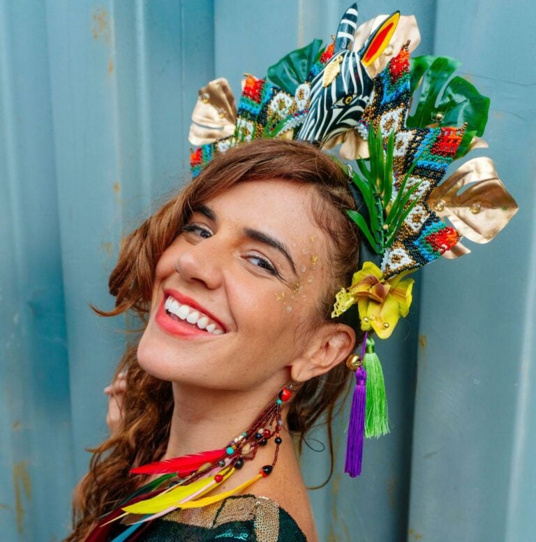 Mariana Aydar homenageia Dominguinhos no Bloco Forrozin