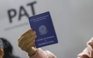 Baixada Santista conta com 280 vagas de emprego disponíveis nos PATs