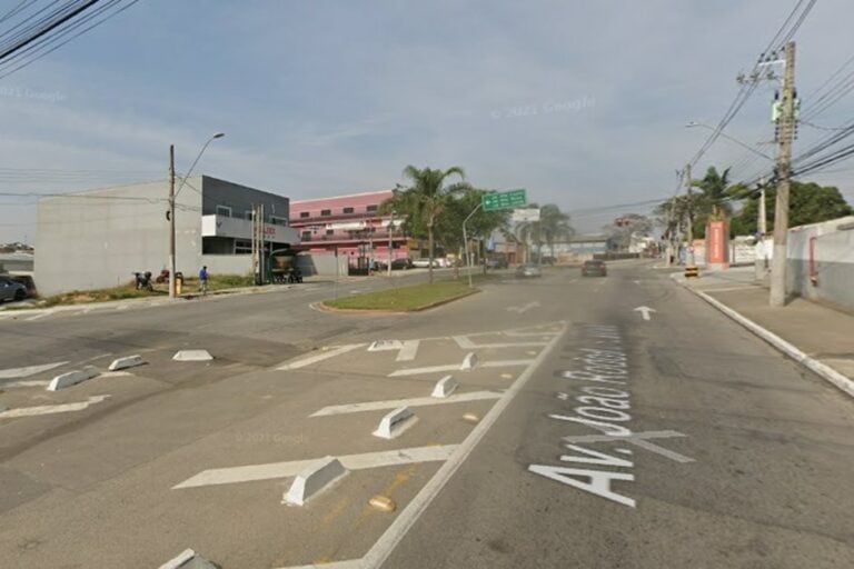 trecho da avenida é interditado em sjc