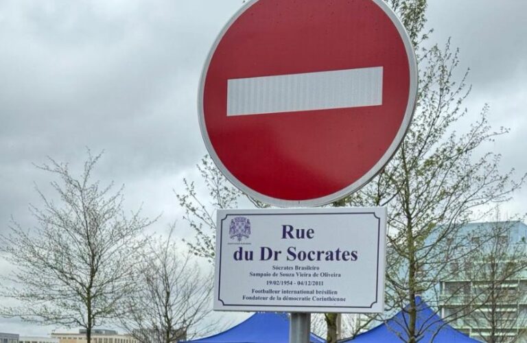 Inaugurada Rua em Paris em Homenagem a Sócrates