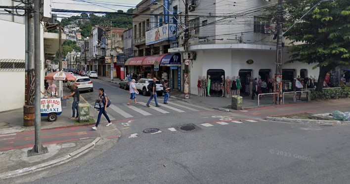 Obras do VLT avançam e exigem novas mudanças no trânsito em Santos