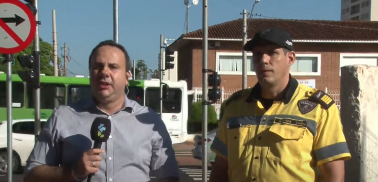 “Pânico” após furto de fios possibilita semáforos iguais em cruzamentos, afirma gerente da RP Mobi