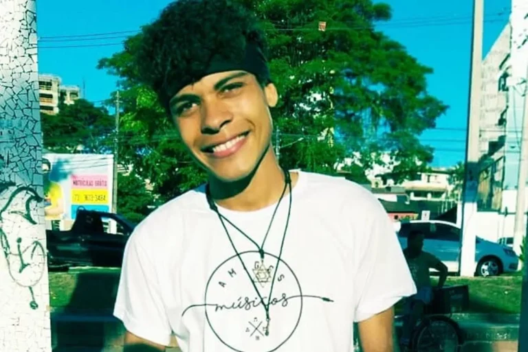 Corpo de cantor gospel é encontrado em ‘antigo lixão’ na Bahia