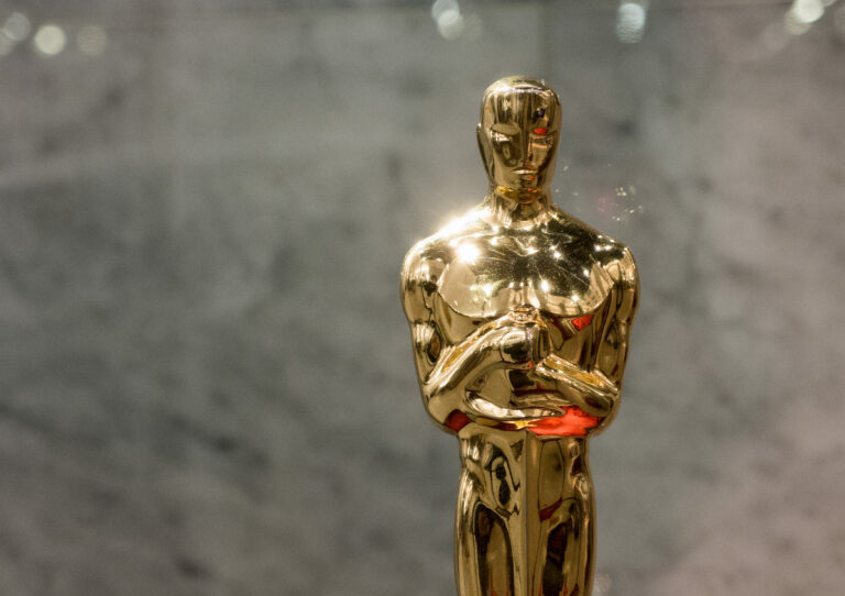 Oppenheimer domina Oscar 2024