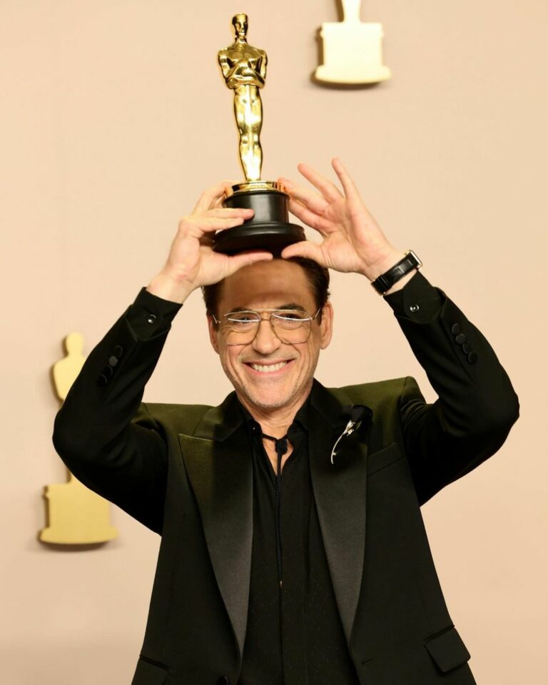 Robert Downey Jr ganha Oscar