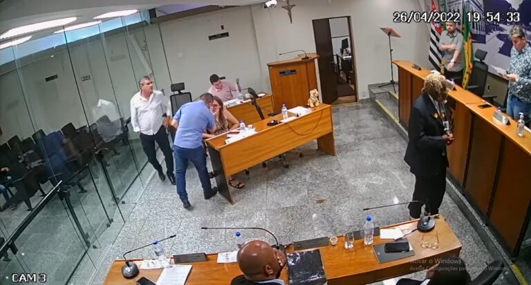 vereador condenado por violência política em caçapava