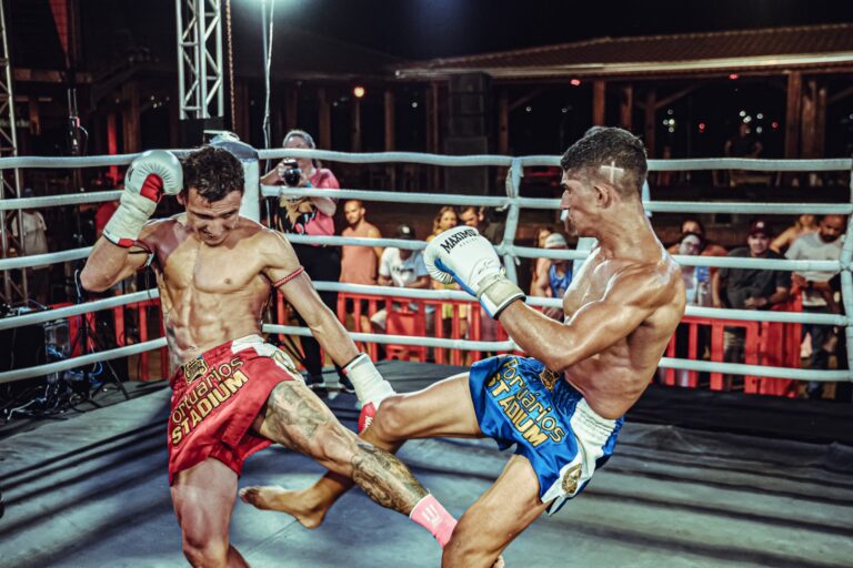 Evento que une muay thai e música acontece neste sábado em São Vicente