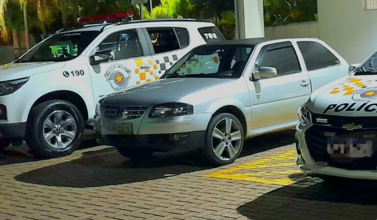 Perseguição de 10 km termina com prisão de suspeitos que pretendiam roubar posto de combustíveis