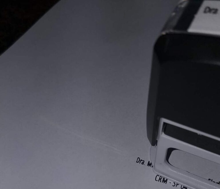 Mulher é presa por atuar como médica com documentação falsa em Coroados