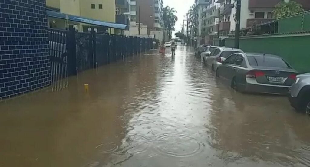 tempestade causa alagamentos em caraguá e ubatuba