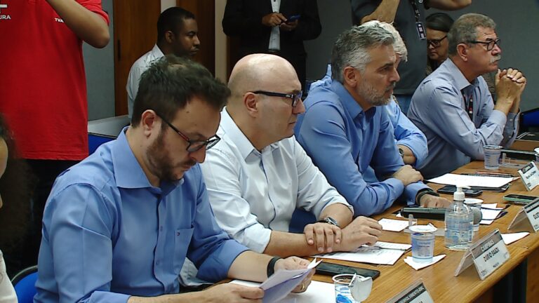 Prefeitos da RMC se reúnem para discutir medidas contra a dengue