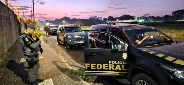 Polícia Civil e Federal realizam operação conjunta contra o tráfico