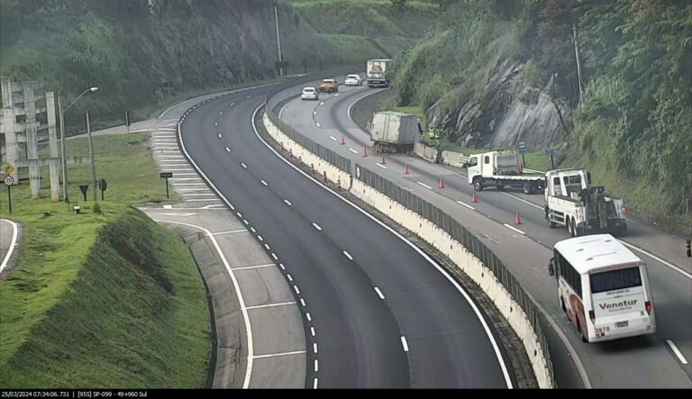 motorista ferido acidente tamoios