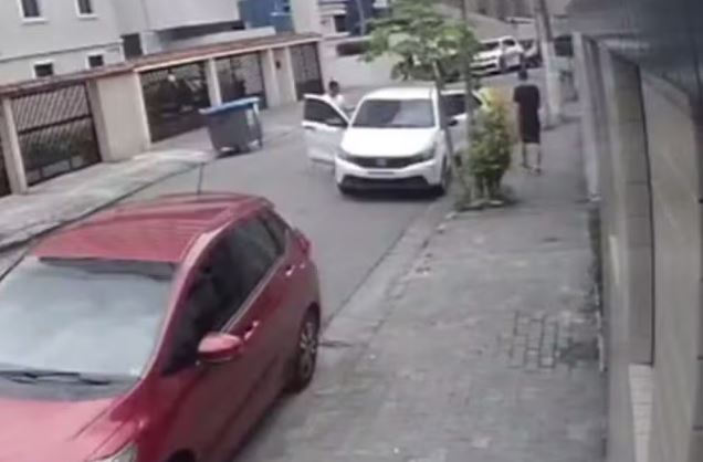 Procurado por assaltar prédio de luxo é preso em Santos