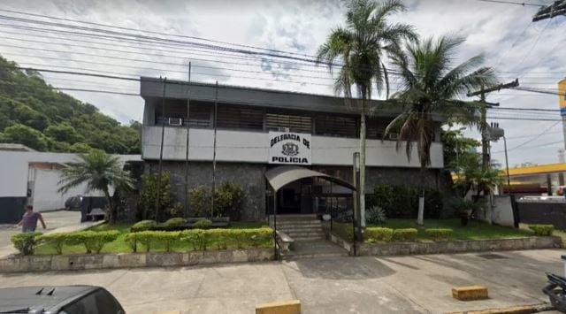 Mulher e família ficam reféns de criminosos e tem casa roubada