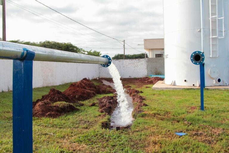 Governo de SP entrega 78 poços profundos no interior do estado