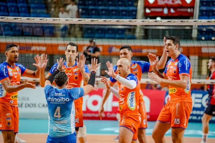 São José e Cruzeiro jogam pela Superliga de Vôlei, nesta sexta