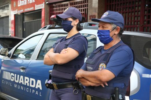 Cana nele! Guarda Civil Municipal de Santos prende cambista por venda de ingressos falsos