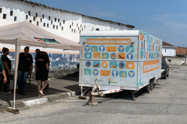 ‘Veterinário nos Bairros’ atende quase 200 animais em São Vicente; Veja próximas datas