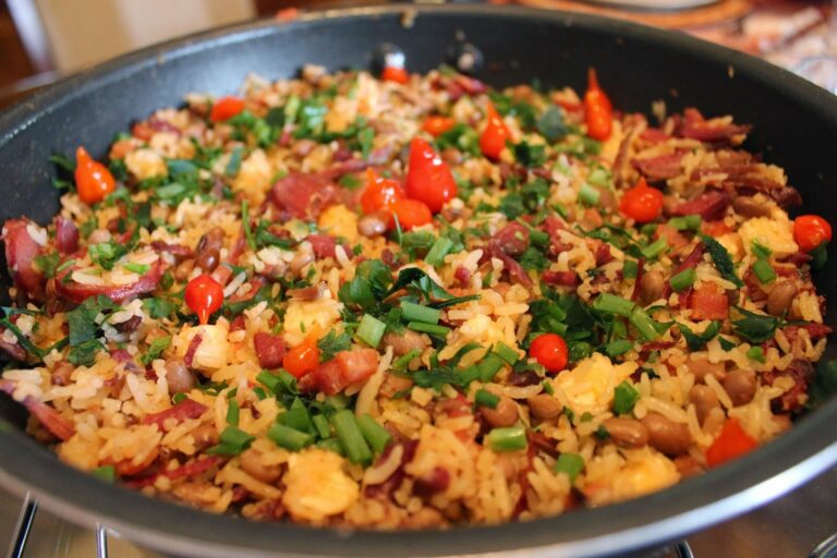 Aprenda a fazer um delicioso Baião de dois com camarão